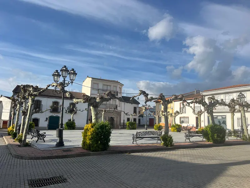 PHOTO-2025-05-11-13-13-40