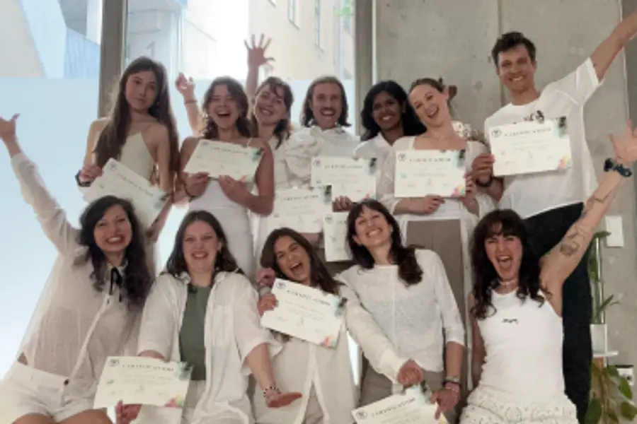 200 Stunden Vinyasa & Rocket Yoga Teacher Training