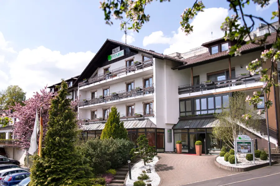 Fit für den Job! Bewegung & Achtsamkeit für Frauen Fit für den Job! Bewegung & Achtsamkeit für Frauen