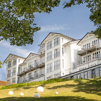 Bewegung, Achtsamkeit & Selbstfürsorge mit Wellness auf Rügen