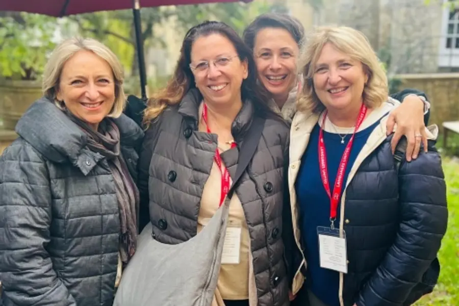 Confident English: Englisch- und Kulturkurs in Bath für Frauen über 50 (10 Tage) 