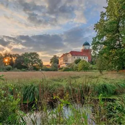Yoga, Achtsamkeit und Stressbewältigung, Rückengesundheit – ahead Burghotel in Lenzen an der Elbe Yoga, Achtsamkeit und Stressbewältigung, Rückengesundheit – ahead Burghotel in Lenzen an der Elbe