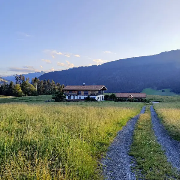 93368d17-c357-4c48-83a2-82880fcbb9df