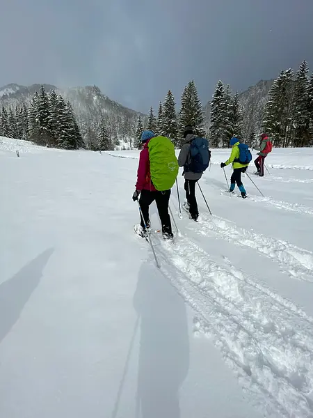 Schneeschuhwandern und Kommunikationsfähigkeit stärken in Kirchdorf / Tirol