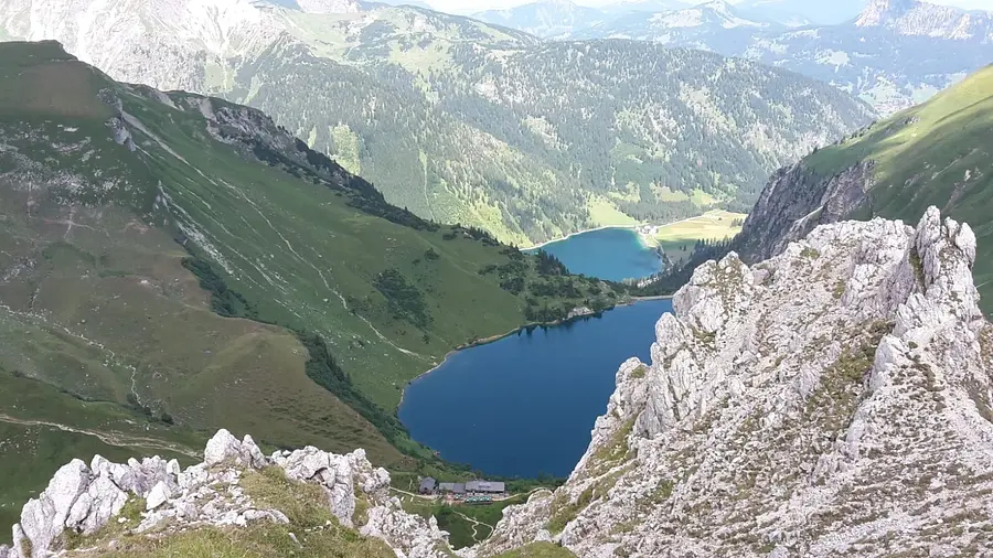 PHOTO-2018-07-27-20-42-06