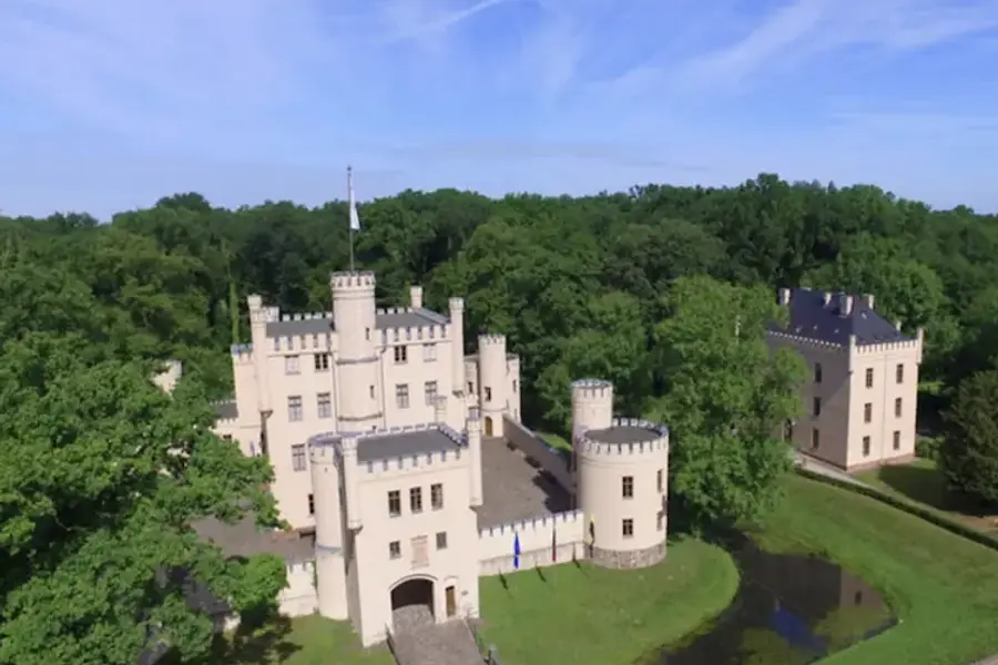 So meisterst du Stress im Berufsalltag - Strategien und Techniken für mehr Balance und Gelassenheit