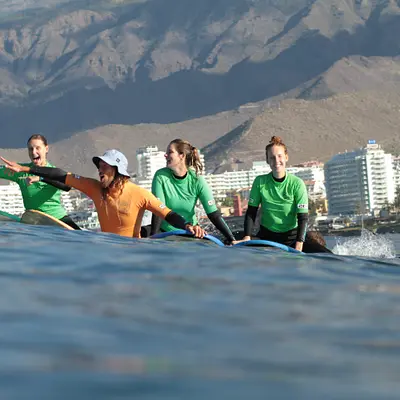 Surfen & Yoga für mehr Resilienz im Beruf auf Teneriffa Surfen & Yoga für mehr Resilienz im Beruf auf Teneriffa