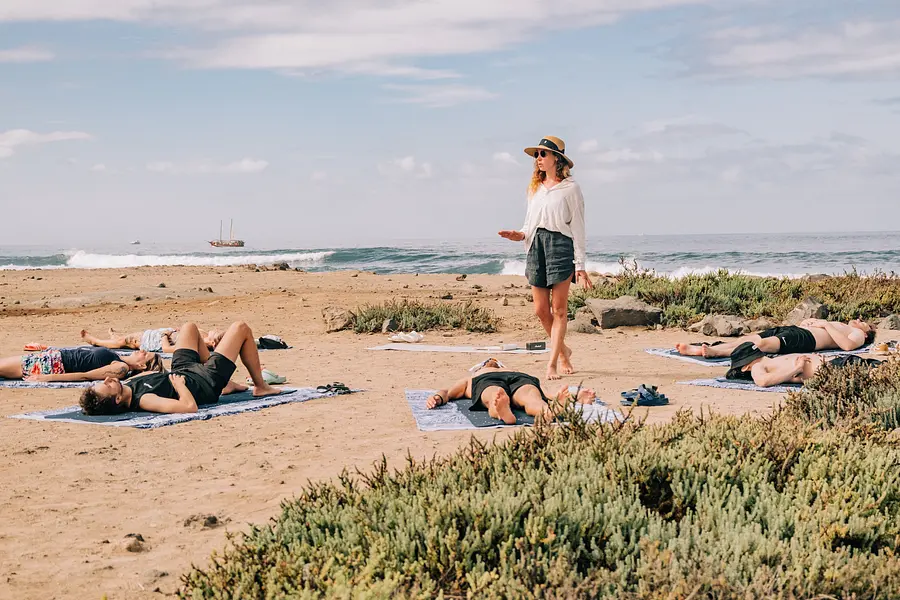 Surfen & Yoga für mehr Resilienz im Beruf auf Teneriffa