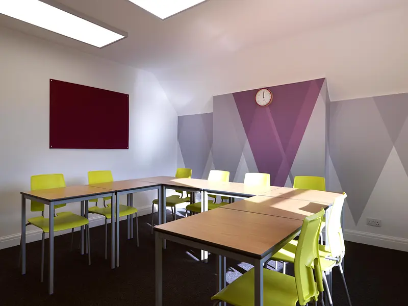 General English Class (morning) - 21 hours per week