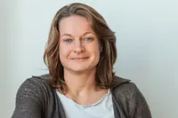 Cornelia Lorenz - Apothekerin und Achtsamkeitslehrerin Cornelia Lorenz - Apothekerin und Achtsamkeitslehrerin