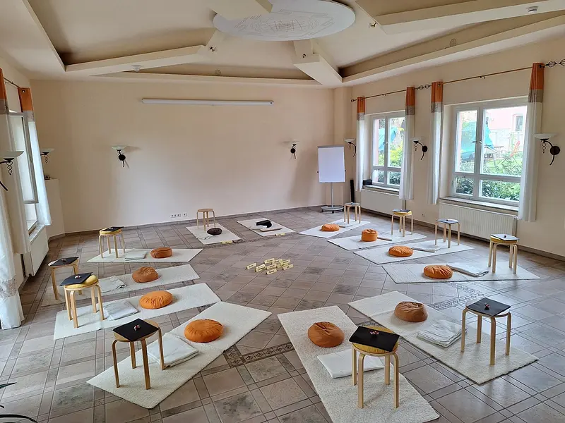 Achtsam Gesund im Berufsalltag – Kompaktseminar auf der Grundlage von MBSR (Mindfulness-Based Stress Reduction) 