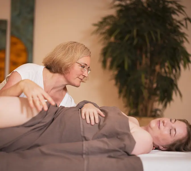 Professionelle Schwangerenmassage - Weiterbildung