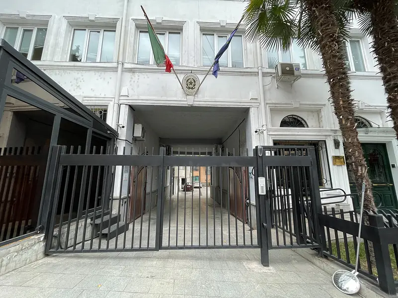 Entrance to School yard