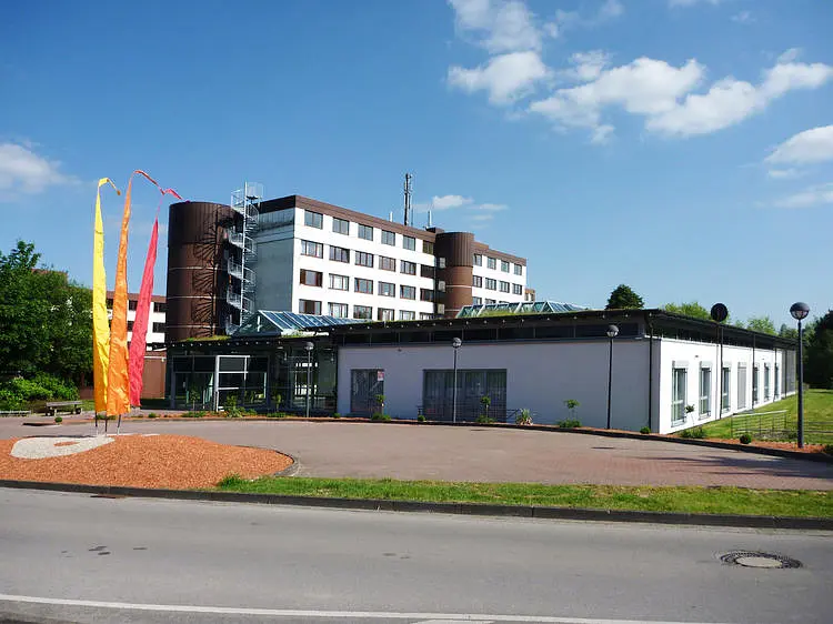 retreaturlaub-onlinemarketing-yoga-vidya-de-yoga-ferienwoche (1)