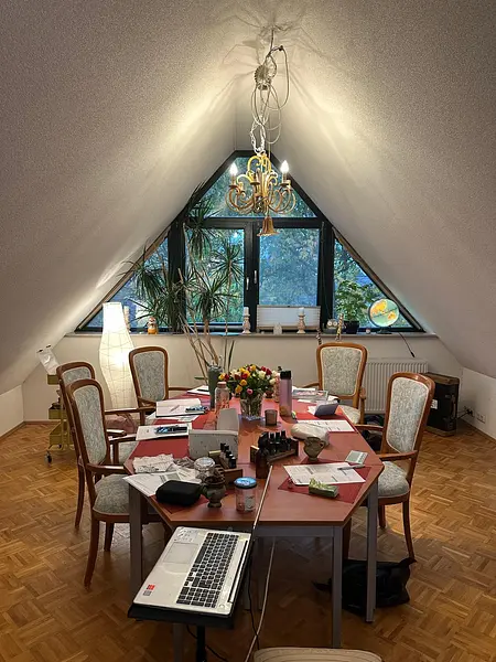 Gesundheitsprävention und Resilienztraining im Kontext der ganzheitlichen Wahrnehmung