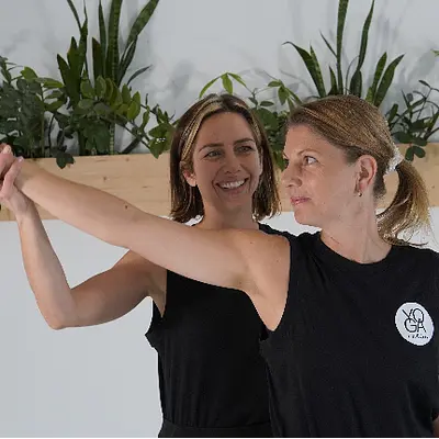 200h YogalehrerInnen Ausbildung Hybrid