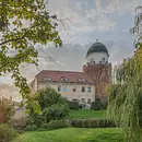 Yoga Ausgleichsübungen am Arbeitsplatz - an der Elbe im Burghotel
