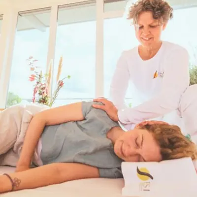 Echte Regeneration für Körper und Geist: Gesundheit stärken und Stressbewältigung lernen (Stress bewältigen im beruflichen Alltag durch Shiatsutechniken...)