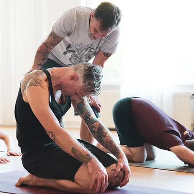 Faszien Yoga und Atmung - Stressreduktion und Resilienzstärkung im (Arbeits-)Alltag