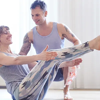 Yoga und Ernährung - 5 Schritte zu mehr Zufriedenheit und Resilienz im (Arbeits-) Alltag