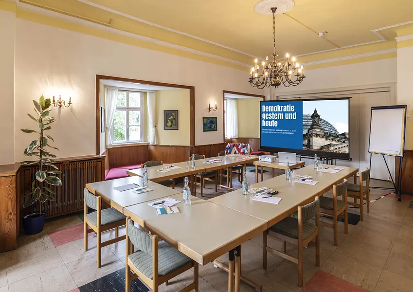 Resilienz stärken in Beruf und Alltag durch Qigong und achtsames Naturerleben