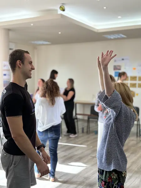 „101 First STOP – Emotionale Intelligenz in der non-formalen Bildung (NFE)”