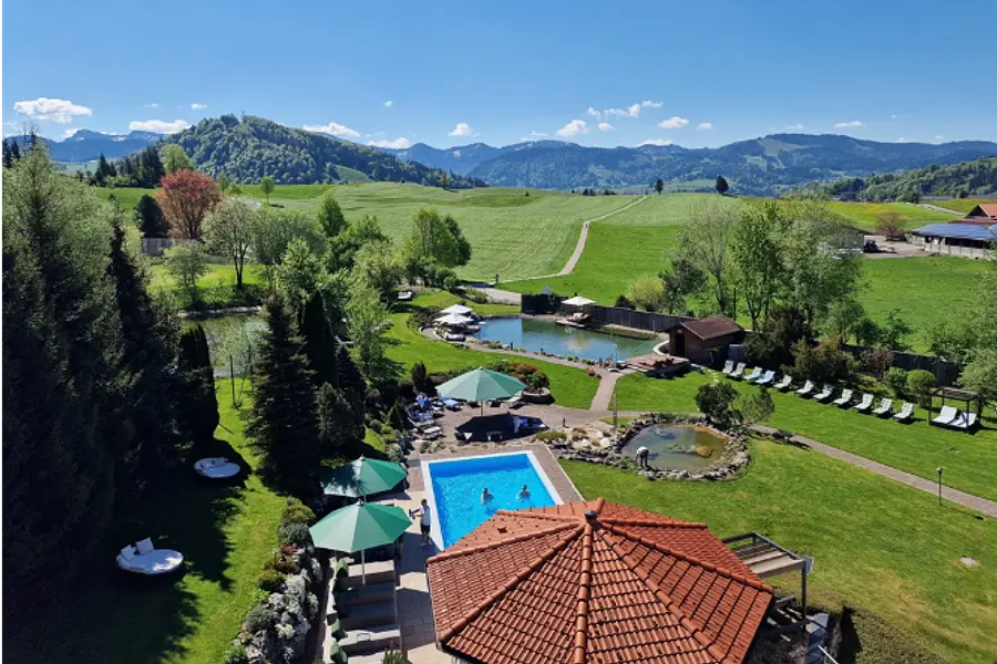 Kommunikation, Bewegung & Achtsamkeit im Top-Wellnesshotel (Allgäu)