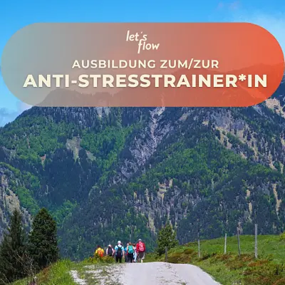 Wandern und Antistresstrainer*in werden in St. Johann
