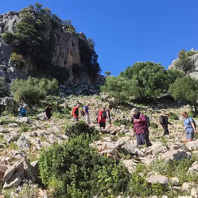 Spanisch-Superintensivkurs für alle Niveaus + Wandern im Naturpark Sierra de Grazalema in Andalusien 2 Wochen