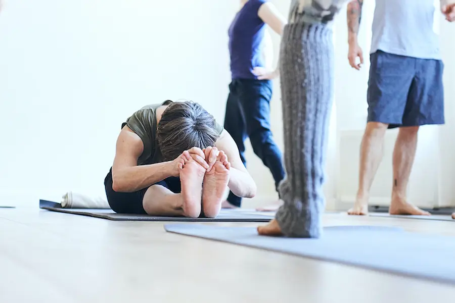 Entspannung und Beweglichkeit fördern mit Yin Yoga und Meditation