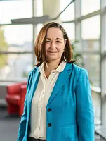 Tina Zinsmeister - „Menschen arbeiten nicht für Firmen, sondern für andere Menschen“