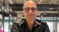 Rajiv Patwardhan - „Es geht nicht darum, sich selbst zu finden. Es geht darum, sich selbst zu erschaffen. Entlang seiner Werte und für eine klare Haltung.“ Rajiv Patwardhan - „Es geht nicht darum, sich selbst zu finden. Es geht darum, sich selbst zu erschaffen. Entlang seiner Werte und für eine klare Haltung.“