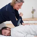 Körperarbeit Shiatsu: Grundlagenkurs - die ersten 6 Meridiane behandeln (Basis A-Kurs) Körperarbeit Shiatsu: Grundlagenkurs - die ersten 6 Meridiane behandeln (Basis A-Kurs)