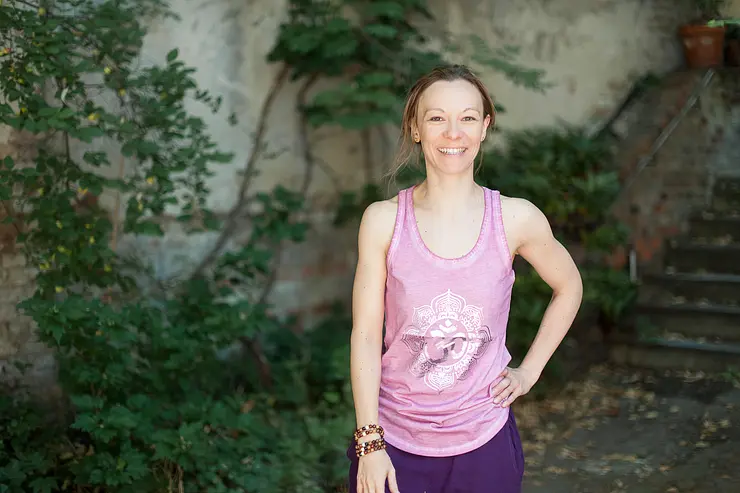Yoga mit Daniela: Finde Deine innere Balance - ob in Berlin oder an der spanischen Küste